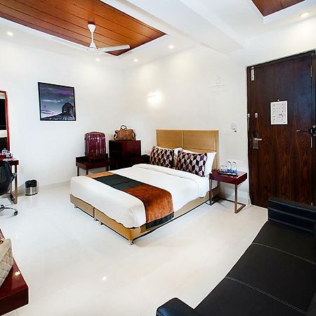 Raj Residency Hotel Bangalore Exterior foto